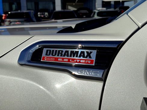 Used 2022 GMC Sierra 2500 Denali w/ Technology Package image 3