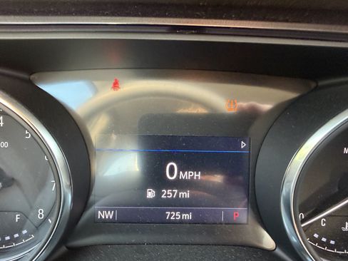 Used 2023 Buick Encore GX Select w/ Sport Touring Package FWD image 14
