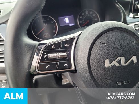 Used 2023 Kia Seltos S image 23