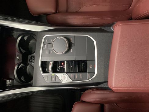 Used 2024 BMW 430i xDrive Coupe w/ M Sport Package image 27