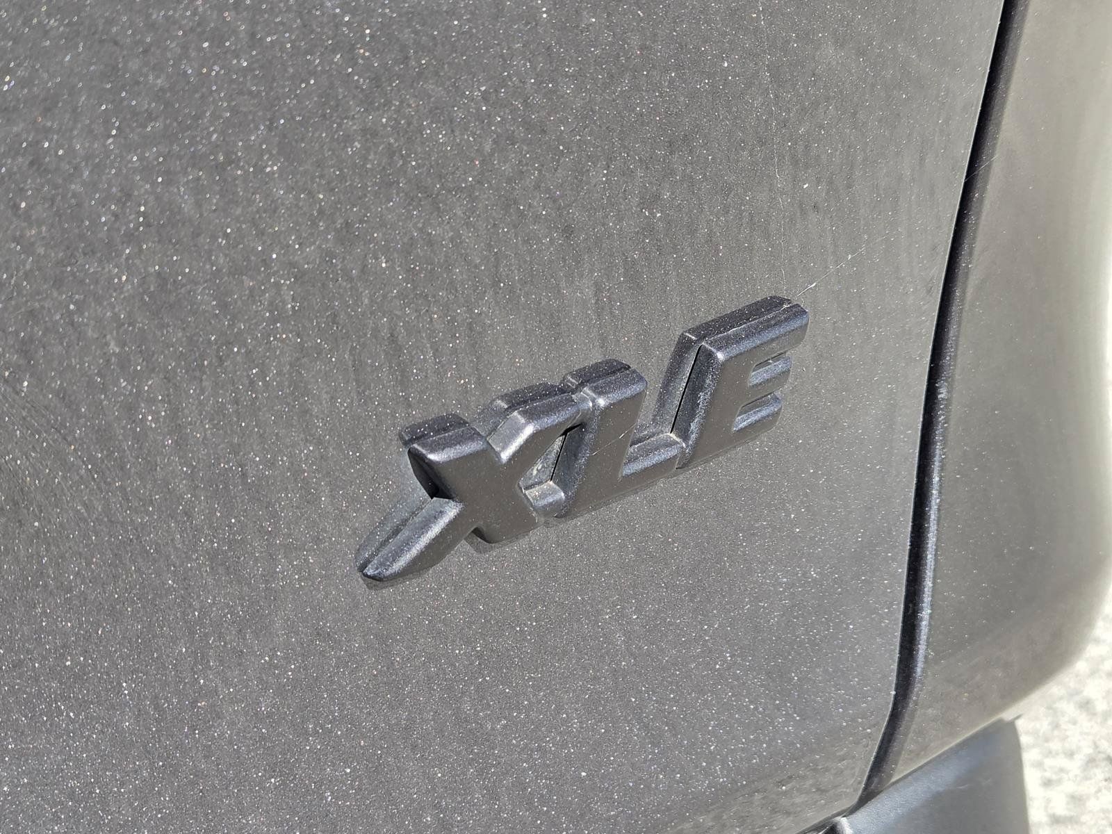 Used 2024 Toyota RAV4 XLE FWD image 8