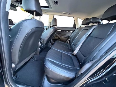 Used 2022 Kia Seltos EX image 15