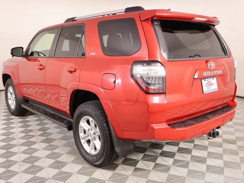 Used 2021 Toyota 4Runner SR5 image 22