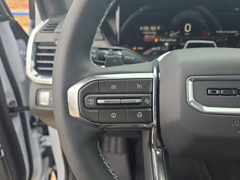 New 2026 GMC Acadia Denali Ultimate w/ LPO, Floor Liner Package image 18