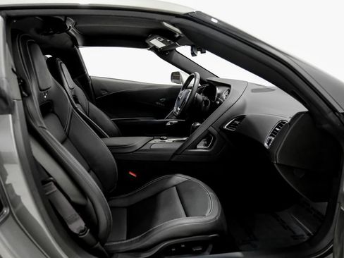 Used 2015 Chevrolet Corvette Z06 w/ 2LZ Preferred Equipment Group image 27