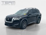 Used 2022 Nissan Pathfinder SV image 3