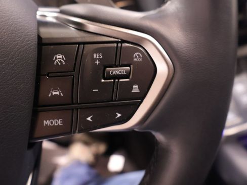 Used 2024 Lexus GX 550 image 37