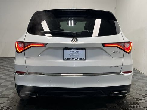 Certified 2023 Acura MDX SH-AWD w/ Technology Package image 21