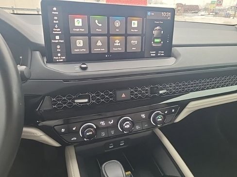 Used 2023 Honda Accord Touring image 15