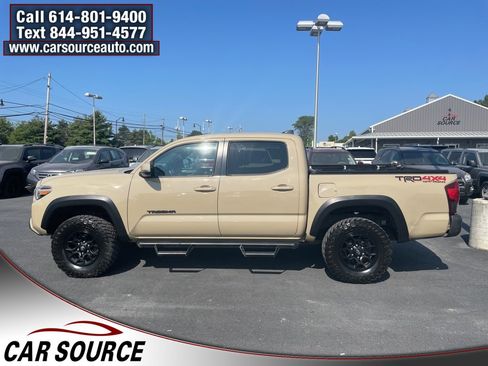 Used 2019 Toyota Tacoma TRD Off-Road image 4