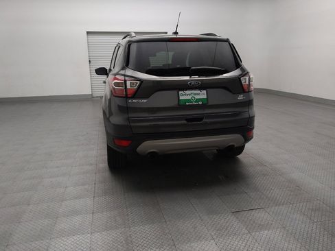 Used 2017 Ford Escape SE w/ Equipment Group 201A AWD/4WD image 6