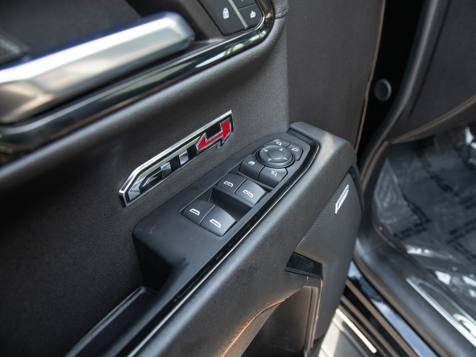 Used 2024 GMC Sierra 1500 AT4 w/ Technology Package AWD/4WD image 21