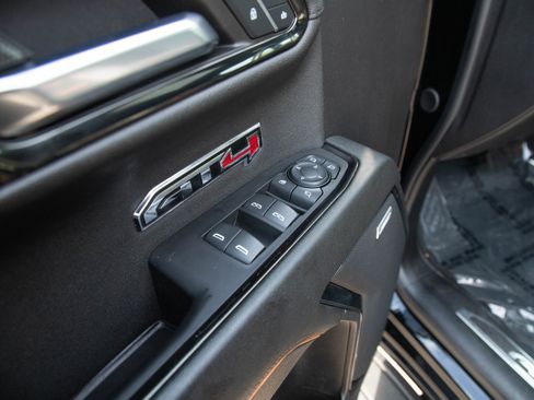 Used 2024 GMC Sierra 1500 AT4 w/ Technology Package AWD/4WD image 21