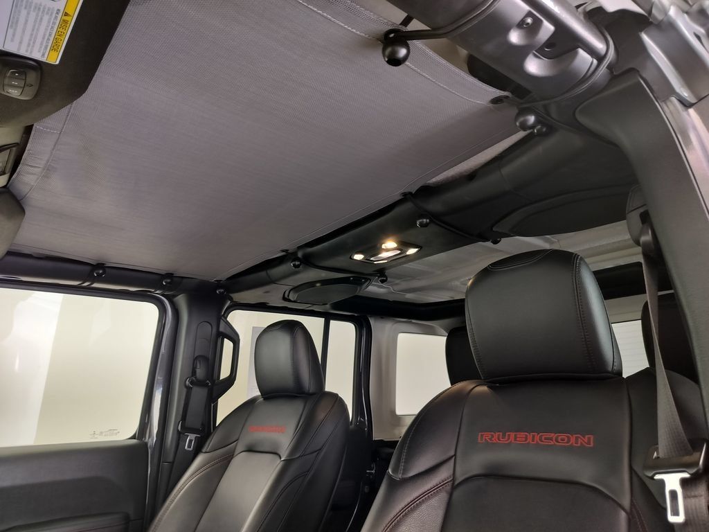 Used 2021 Jeep Wrangler Unlimited Rubicon AWD/4WD image 7
