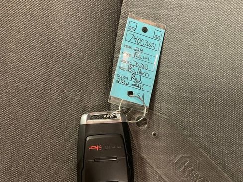 Used 2024 RAM 2500 Big Horn w/ Bed Utility Group image 38