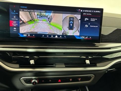 Certified 2025 BMW X5 M60i AWD/4WD image 17