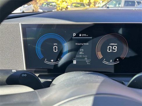 New 2026 Hyundai Tucson SE image 11