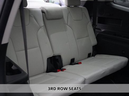 Used 2022 Kia Telluride SX w/ SX Prestige Package image 14