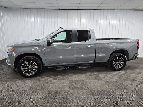 Used 2024 Chevrolet Silverado 1500 LT image 5