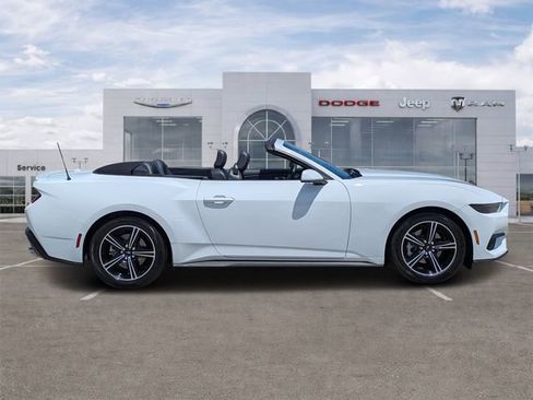 Used 2025 Ford Mustang Premium RWD image 2