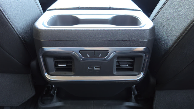 Used 2022 GMC Sierra 1500 Denali AWD/4WD image 13
