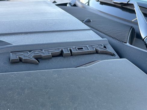 New 2025 Ford Bronco Raptor w/ Interior Carbon Fiber Pack AWD/4WD image 24