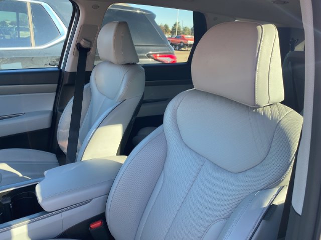 Used 2025 Hyundai Palisade SEL AWD/4WD image 32