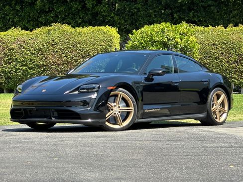 Certified 2022 Porsche Taycan Turbo S AWD/4WD image 1