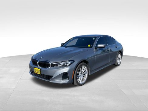Used 2024 BMW 330i xDrive Sedan w/ Convenience Package AWD/4WD image 8