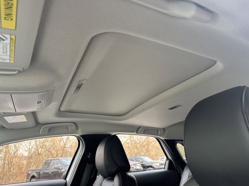 Used 2023 MAZDA CX-30 2.5 Turbo w/ Premium Package image 7