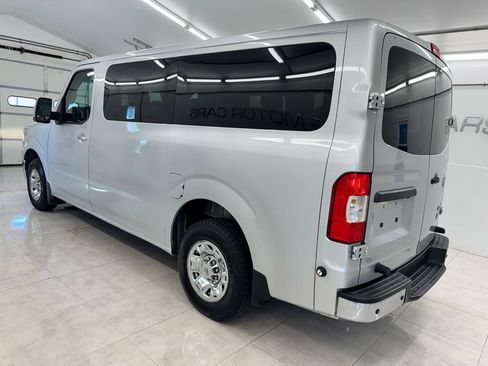 Used 2014 Nissan NV 3500 SV w/ Technology Package RWD image 7