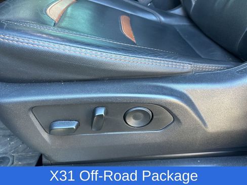 Used 2024 GMC Sierra 2500 AT4 w/ AT4 Premium Plus Package image 24