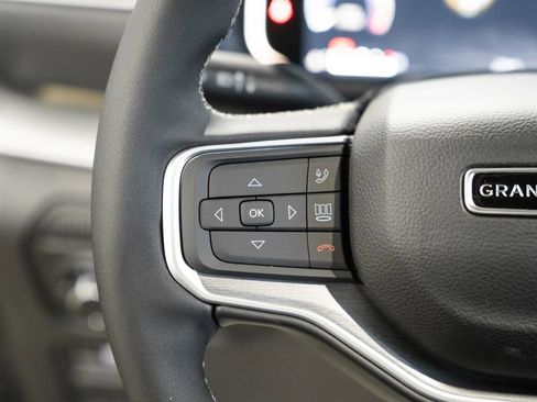 New 2026 Jeep Grand Wagoneer 4WD image 34