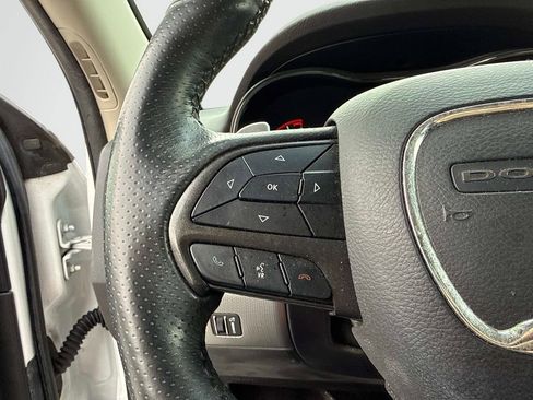 Used 2018 Dodge Durango GT image 24