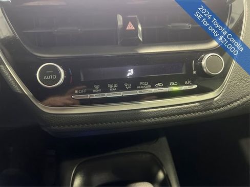 Used 2024 Toyota Corolla SE image 18