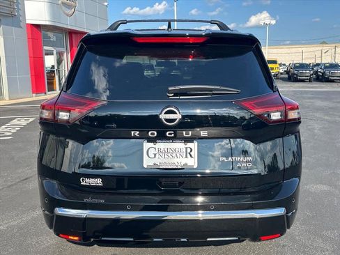 Used 2026 Nissan Rogue Platinum AWD/4WD image 4
