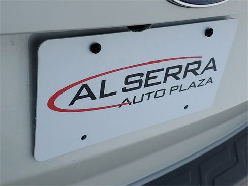 Used 2023 Subaru Forester Premium image 7