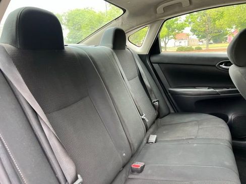 Used 2019 Nissan Sentra S FWD image 20