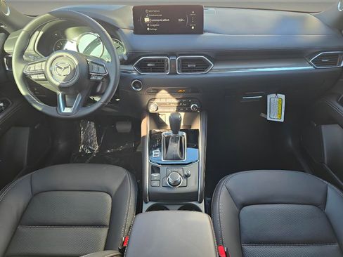 New 2025 MAZDA CX-5 Signature image 26