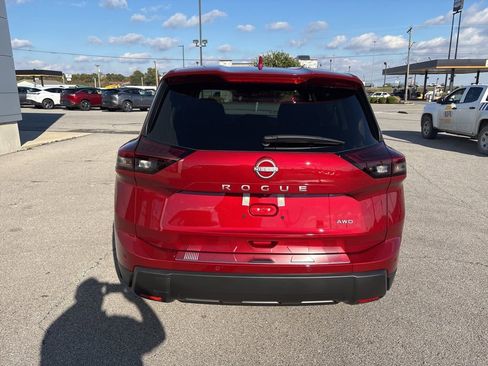 New 2026 Nissan Rogue SV w/ Cold Weather Package AWD/4WD image 4