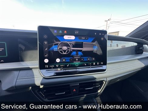 Used 2025 Volkswagen Tiguan SE R-Line AWD/4WD image 33