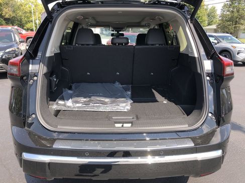 New 2026 Nissan Rogue Platinum w/ Platinum Premium Package image 17