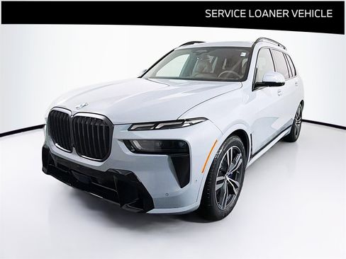 New 2026 BMW X7 xDrive40i w/ Executive Package image 3