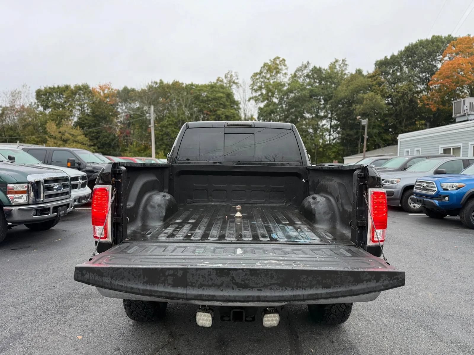 Used 2016 RAM 2500 Laramie w/ Convenience Group AWD/4WD image 9