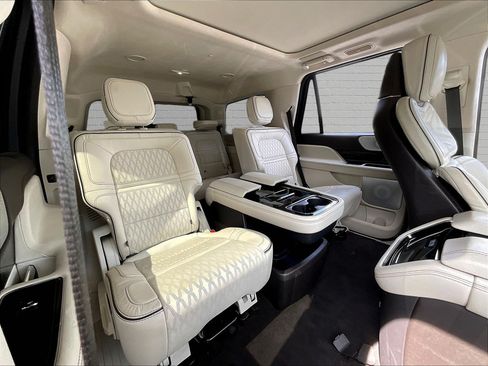 Used 2022 Lincoln Navigator Black Label AWD/4WD image 25