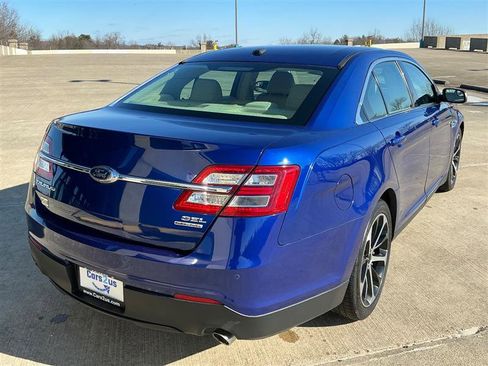 Used 2015 Ford Taurus SEL w/ Equipment Group 201A image 5