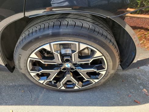 Used 2025 BMW X3 xDrive30 AWD/4WD image 7
