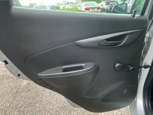 Used 2022 Chevrolet Spark LS FWD image 16