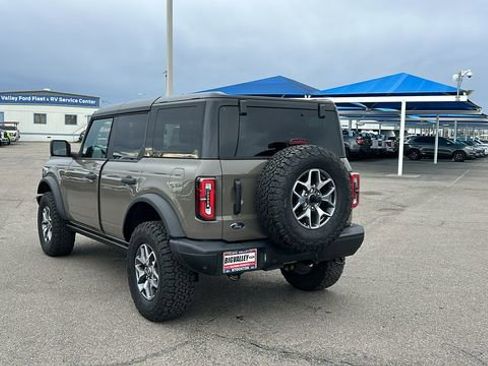 Used 2025 Ford Bronco Badlands AWD/4WD image 5