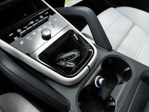 New 2026 Porsche Cayenne S AWD/4WD image 30